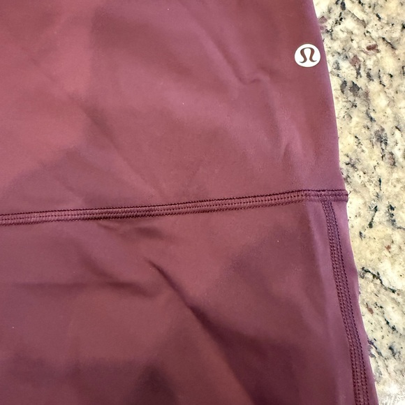 Lululemon women’s leggings 5 pairs size 16 EUC - Picture 4 of 6